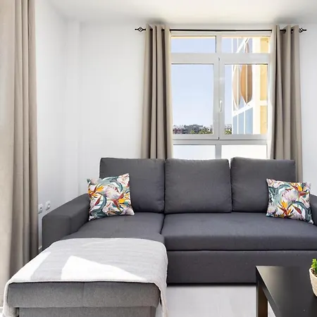 Natural Ocean Pool * Адехе