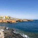 Natural Ocean Pool شقة *
